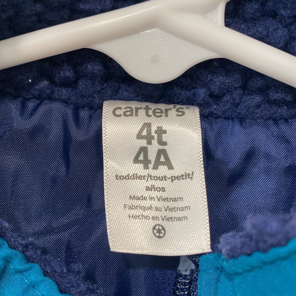 Carter’s Full-Zip Vest - Picture 4 of 5